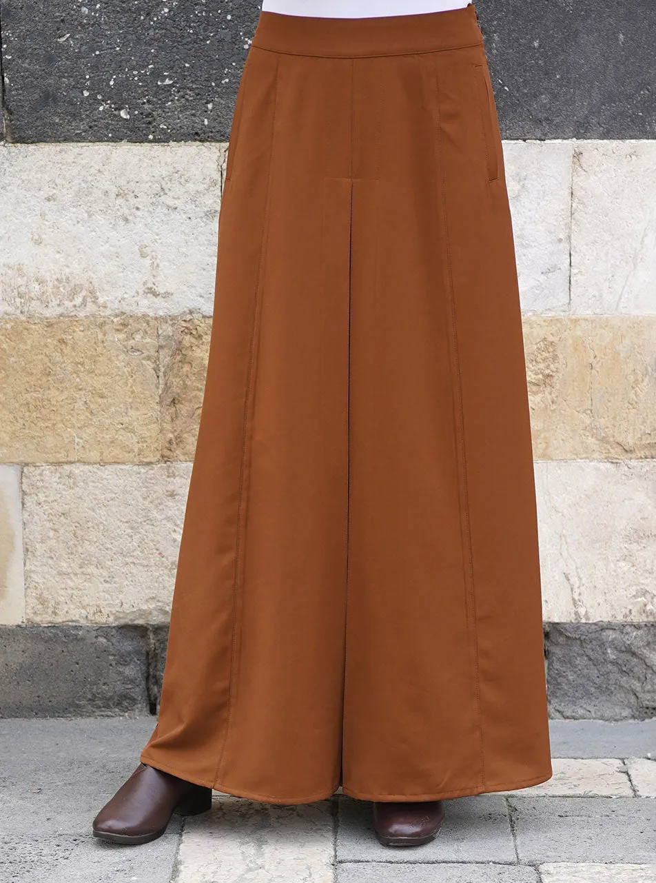 Inverted Front and Back Pleat Skirt