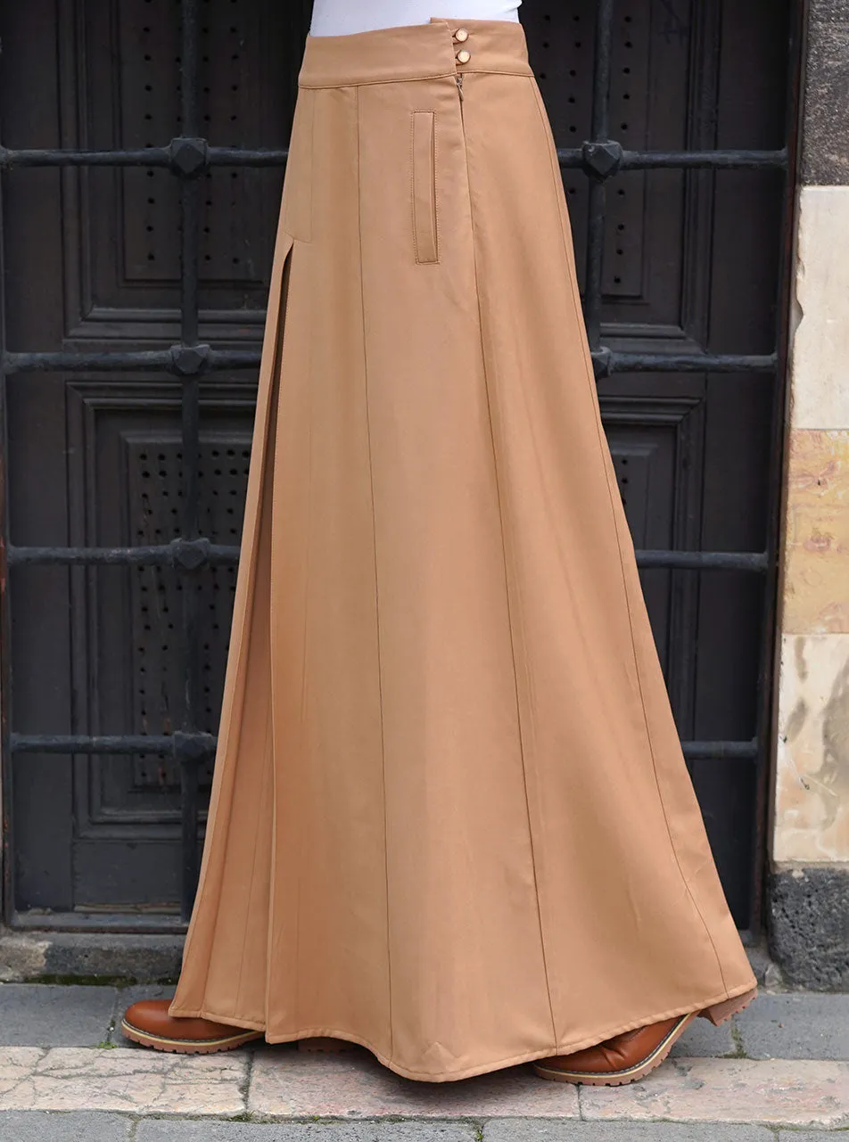 Inverted Front and Back Pleat Skirt