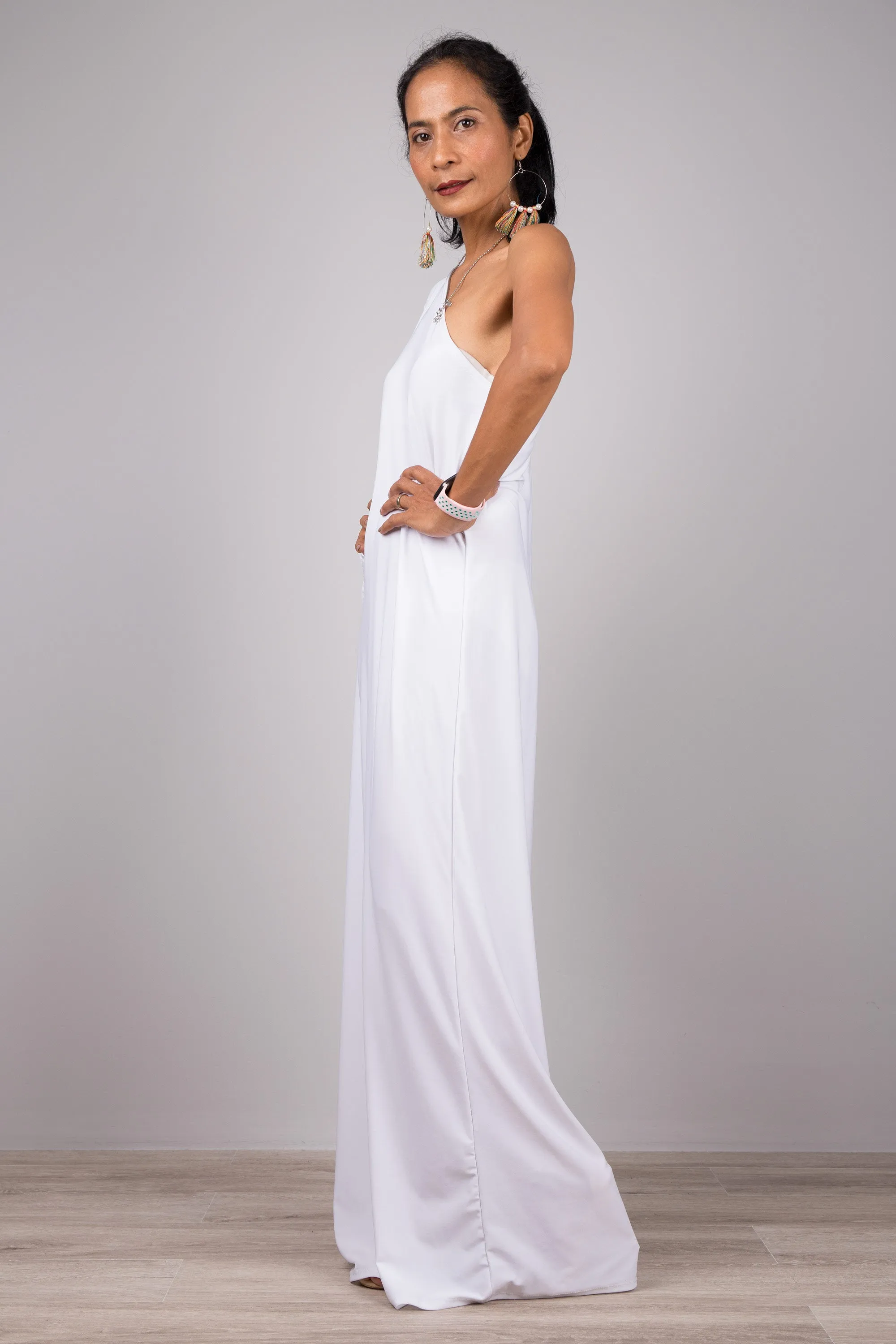 White one shoulder dress